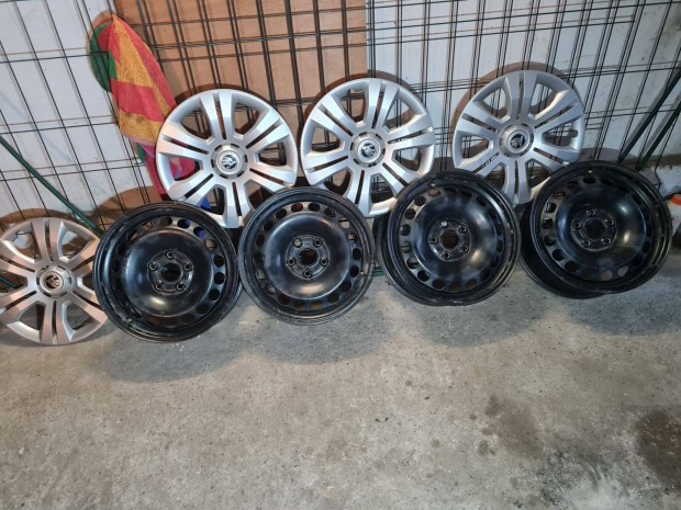 Skoda acélfelni 16 coll