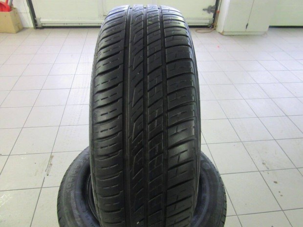 Skoda aclfelni Barum 195/65 R15 nyrigumival elad