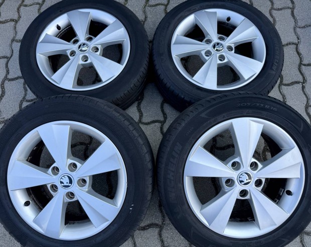 Skoda alufelni 16 5x112  Seat volkswagen superb octavia alufelni 16