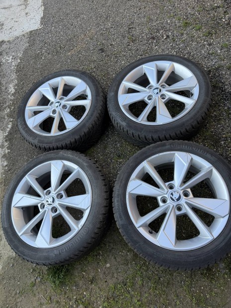 Skoda citygo gy�ri 6x16" alufelni t�li gumikkal