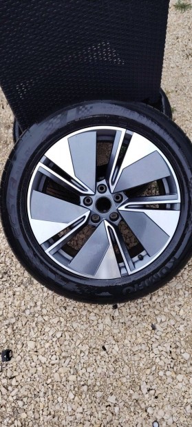 Skoda enyaq 19es ker�k elad�