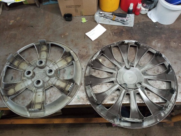 Skoda fabia 2021. d�szt�rcsa gy�ny�r� �llapotban �solcs�n