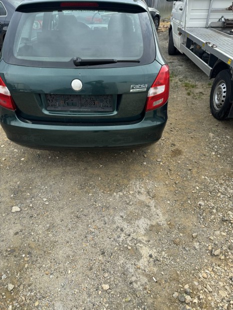Skoda fabia 2 alkatrszek 