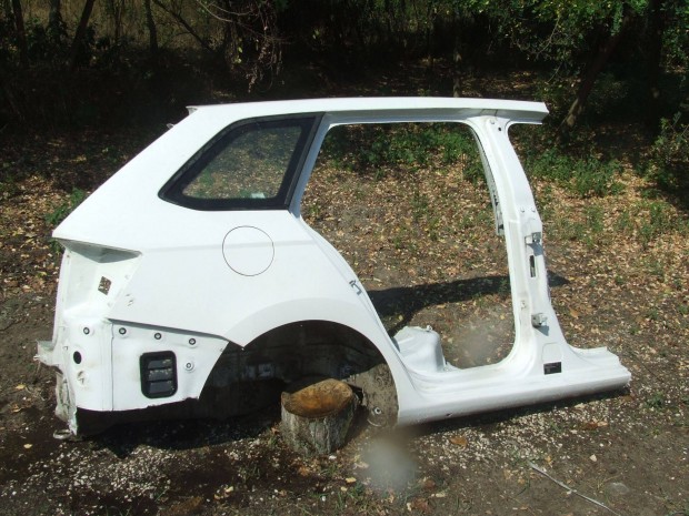 Skoda fábia 3 kombi jobb sárvédő negyed
