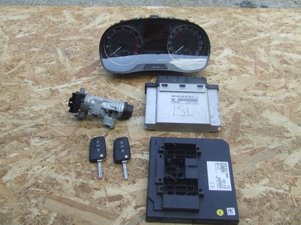 Skoda f�bia III as 1.2 Tsi motorvez�rl� szett 04E907309 af