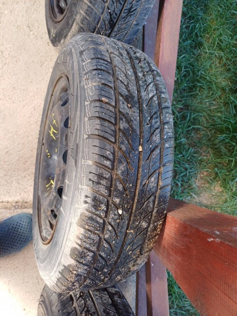 Skoda fábia acélfelni 5x100 15"