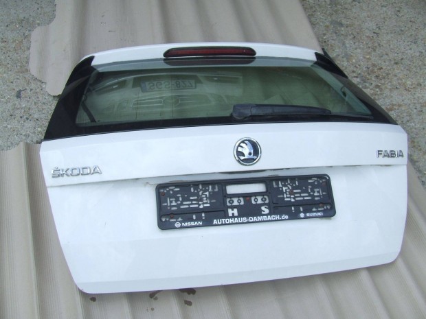 Skoda fábia kombi csomagtérajtó 2014-2020-ig