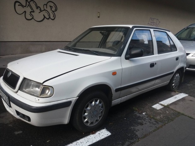 Skoda felicia 1.3. Genertor 