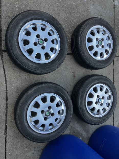 Skoda felicia 4x100 alufelni et36 r13