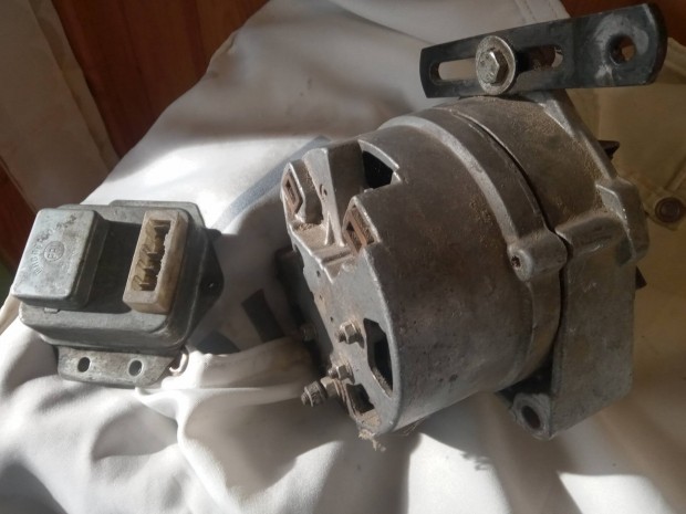 Skoda genertor s feszltsg szablyoz 