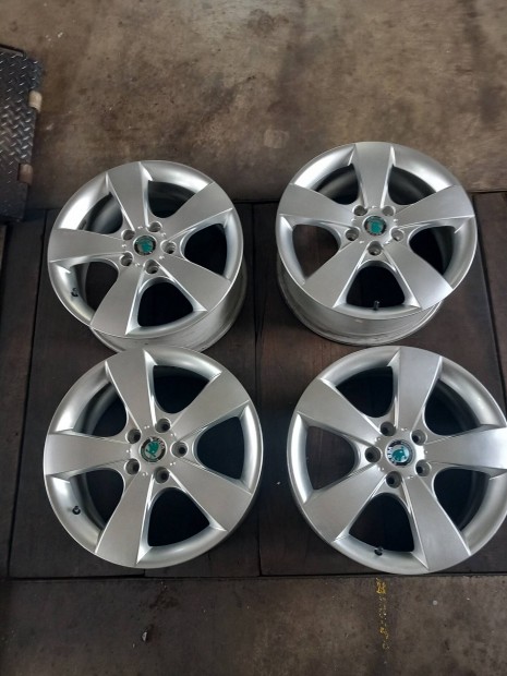 Skoda gyári 17 colos alufelni 5x112 eladó