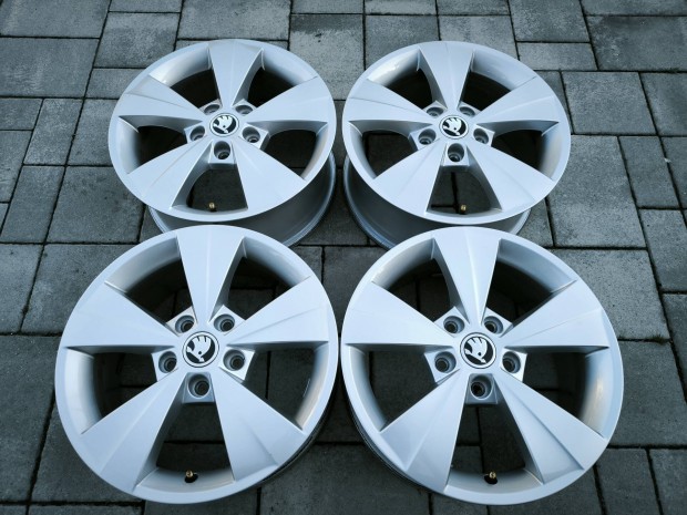 Skoda gyári alufelni 16"