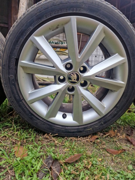 Skoda gyri alufelni 16"