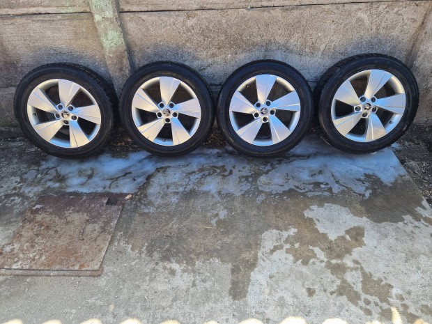 Skoda gyri alufelni "17"