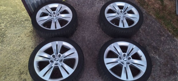 Skoda gyri alufelni garnitra 18as