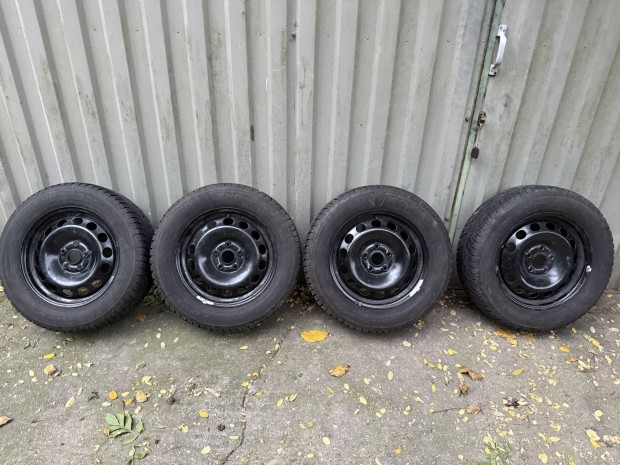 Skoda karoq 16 lemezfelni felni 5x112