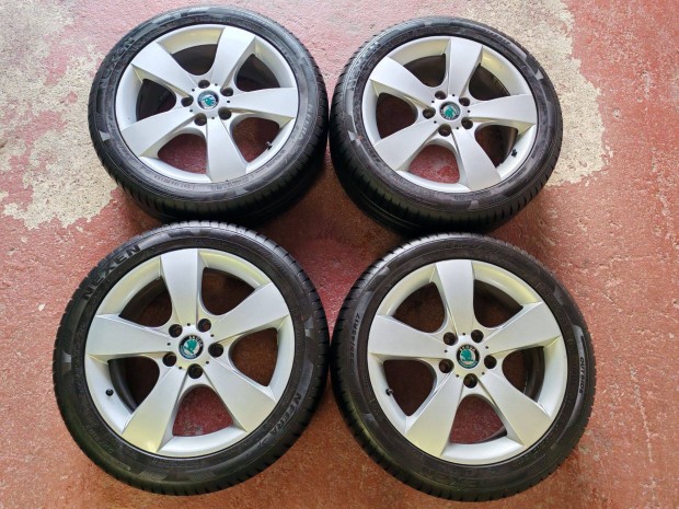 Skoda kerkszett 17" Pegasus