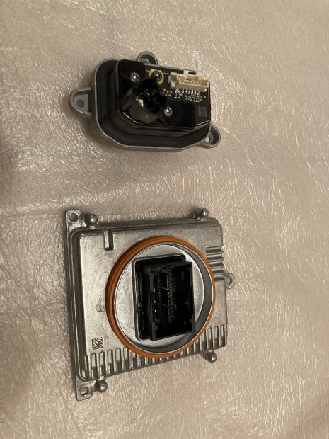 Skoda kodiaq led fényszóró vezérlő