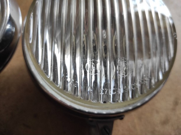 Skoda ködlámpa új króm veterán retro