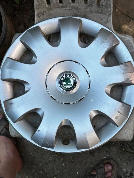 Skoda műanyag dísztárcsa