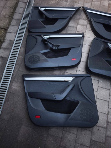 Skoda octavia 3 ajt�k�rpitok