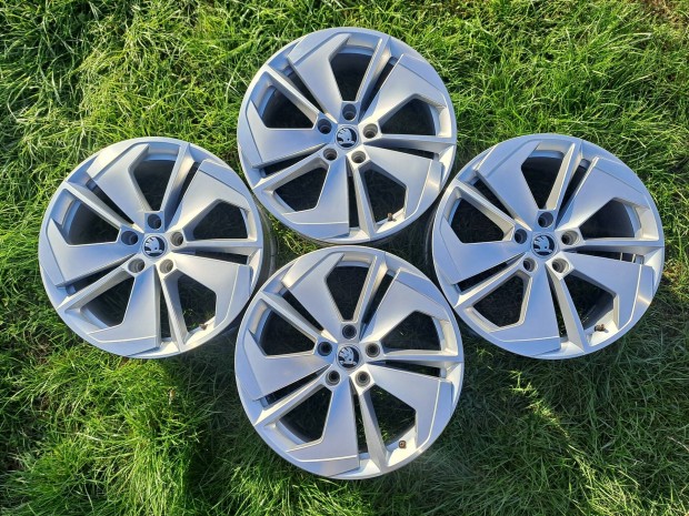 Skoda octavia 4 rs alufelni 18" 5x112 superb kodiaq vw 