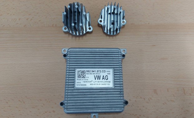 Skoda oct�via IV F�nysz�r� traf�k , 992 941 572 CD