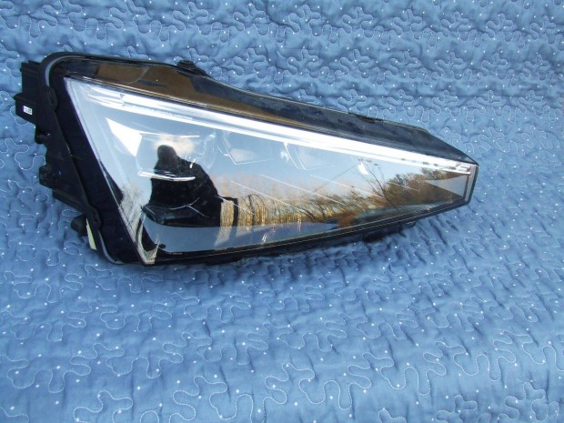 Skoda scala jobb full led lámpa fényszóró 657941016A