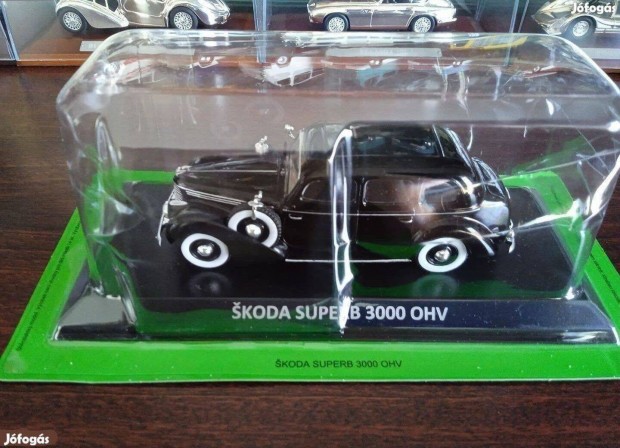 Skoda super B 3000 OHV kisauto modell 1/43 Elad