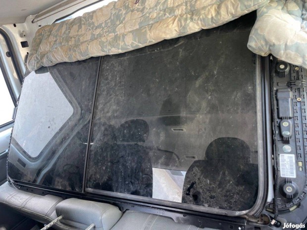 Skoda superb III veges tetablak szerkezet egyben ahogy a kpen