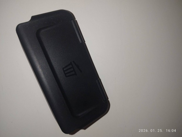 Skoda szemetes fekete