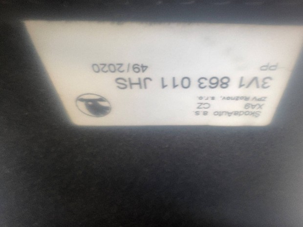 Skoda velr sznyeg