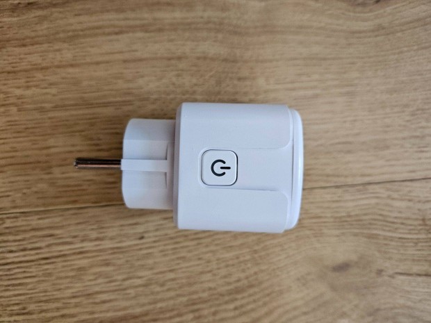 Smart Plug, Okos duglaj 230V, fogyasztás figyelés, Tuya kompatibilitás