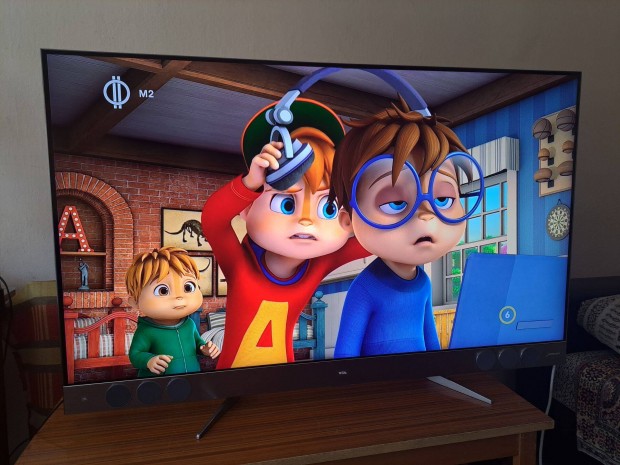 Smart Qled tv. 140 cm