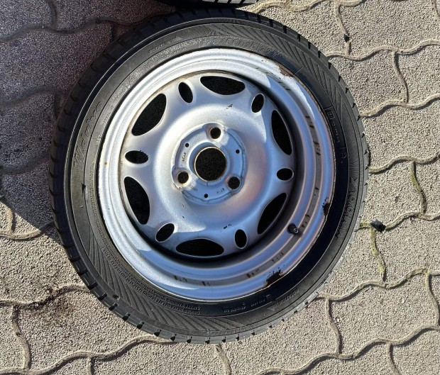 Smart fortwo 450 gy�ri ker�k lemez felni R15 1db