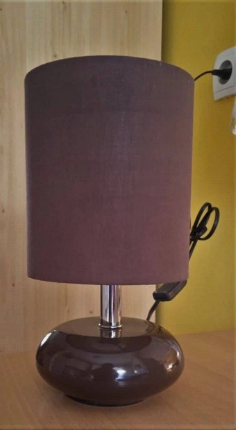 Smarter Five asztali lámpa, kávébarna