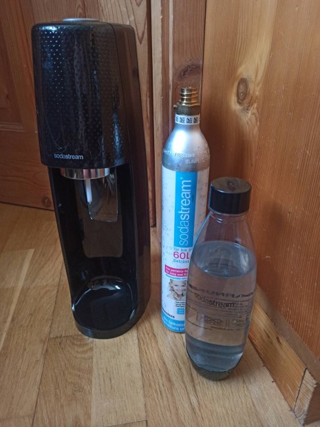 Sodastream Black Spirit szdagp + palack + CO2 patron