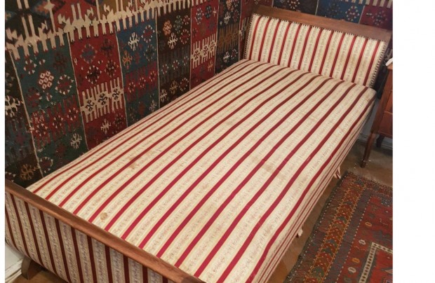 Sofa antik lantgy