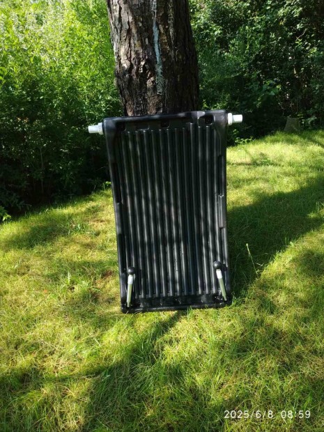 Solarpanel kerti medencéhez
