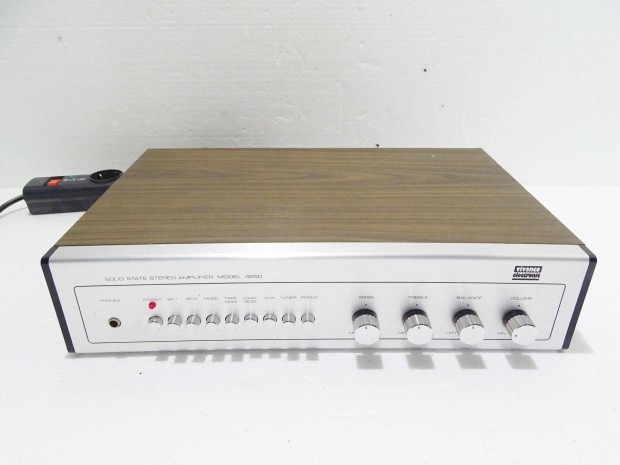 Solid State Model 4250 sztere� er�s�t� Jap�n