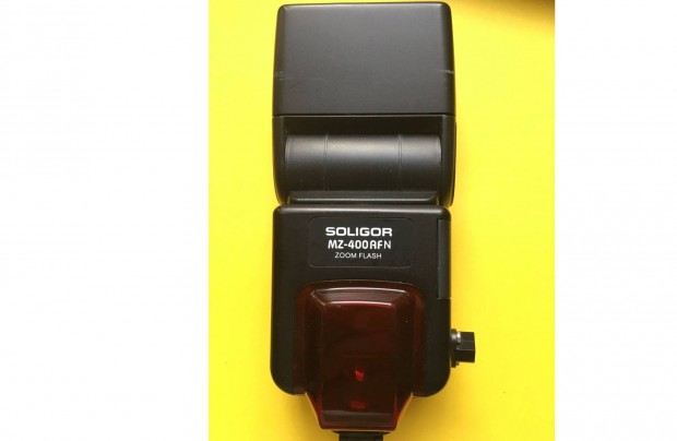 Soligor MZ-400AFN zoom flash / vaku