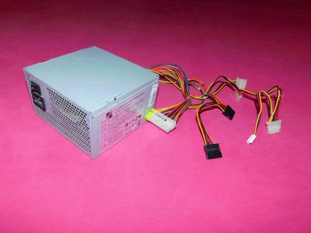 Solitech SL-8400BTX PC, szmtgp kapcsols, SATA tpegysg, 400 Watt