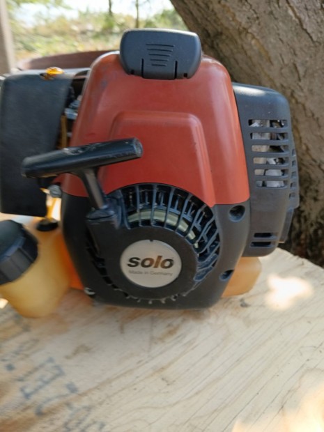 Solo 142 - fkasza Motor, nem stihl