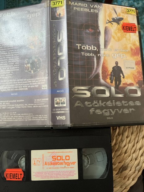 Solo a tkletes fegyver vhs