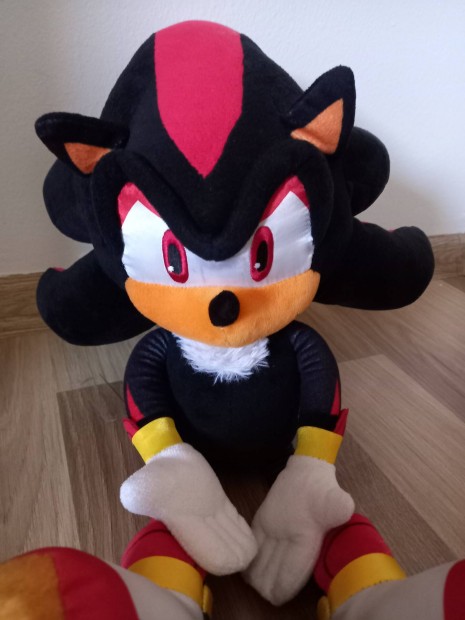 Sonic shadow the hedgehog plss