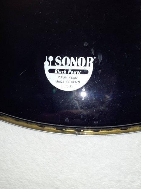 Sonor front bőr!