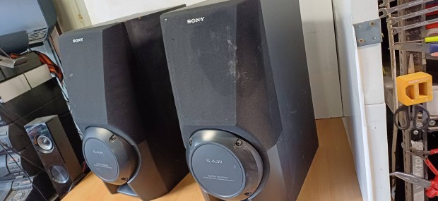 Sony 120 wattos hangfalpr beptett subwooferrel