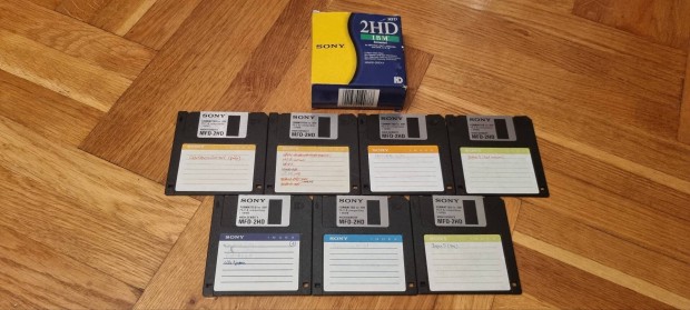 Sony 1.44 MB-s floppy lemez 