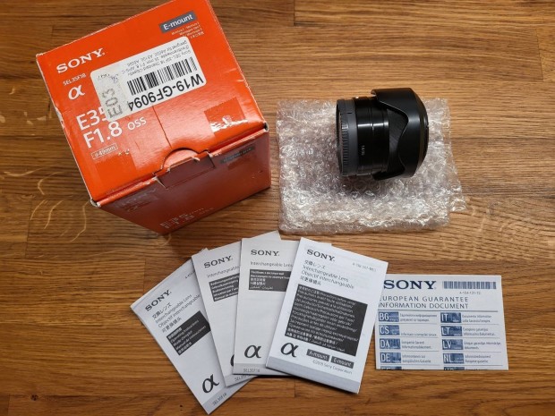 Sony 35mm f/1.8 OSS (SEL35F18) objektv Apsc
