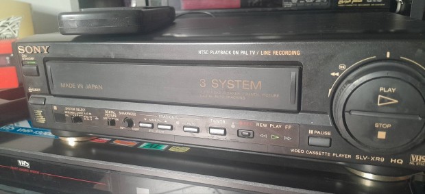 Sony 3 fejes VHS video felvevő és lejátszó